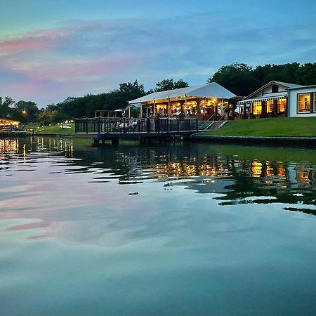 Lake Austin Spa Resort Bagian luar foto