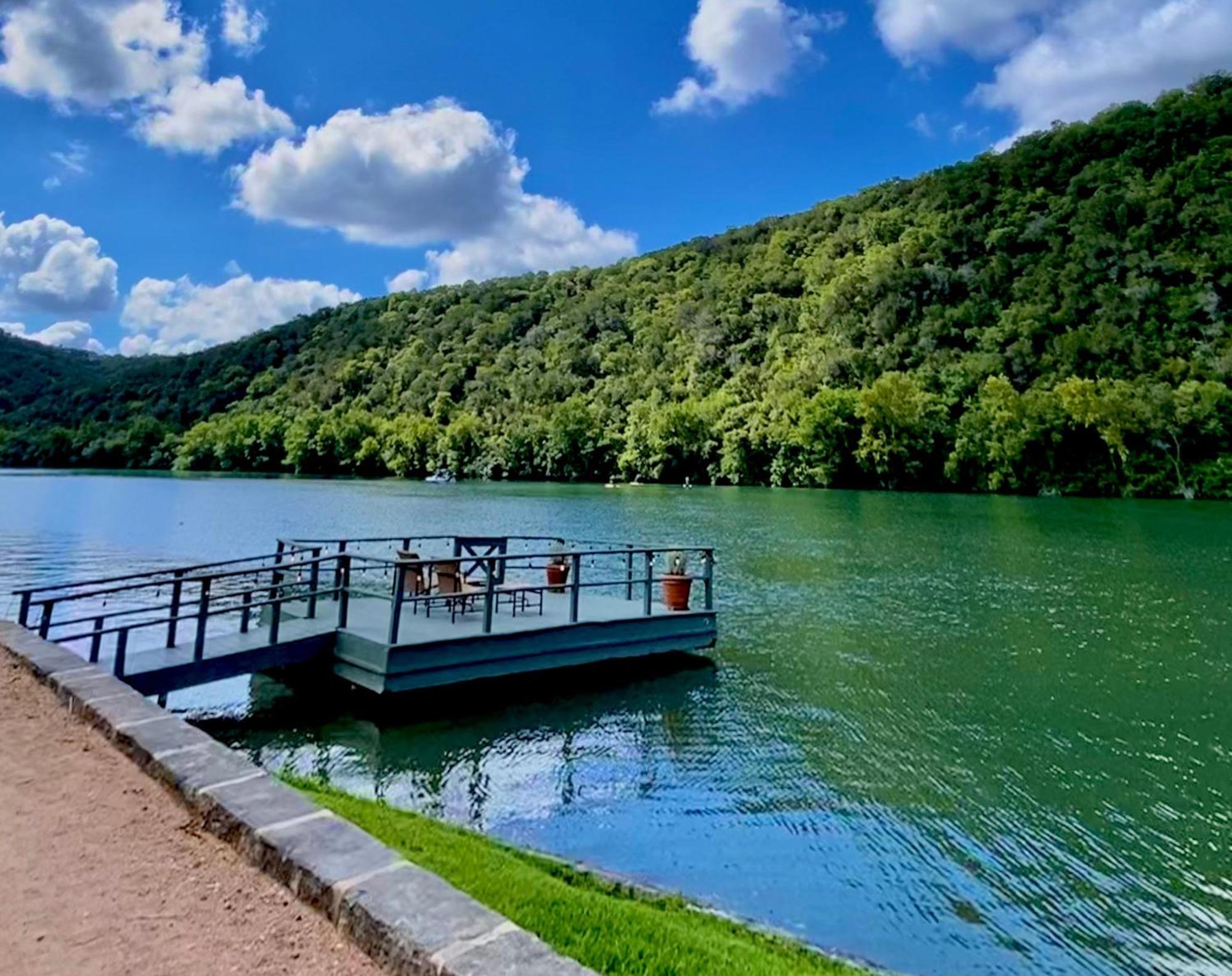 Lake Austin Spa Resort Bagian luar foto